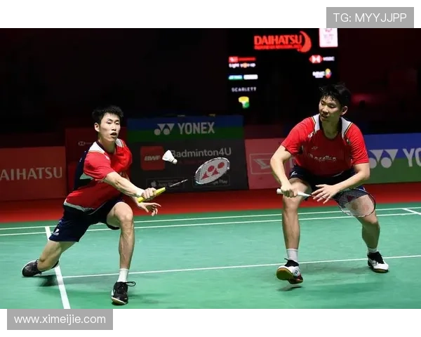 武汉羽毛球队与杭州羽毛球队赛后复盘探讨灵活性战术的对比与启示